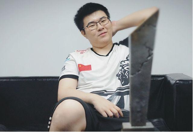 她毫不避讳 她毫不避讳